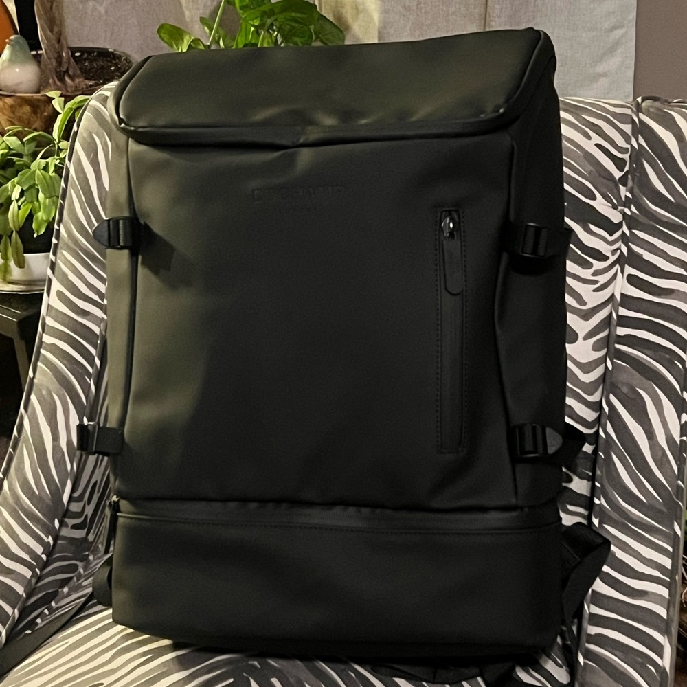 Duchamp Black Backpack nwt